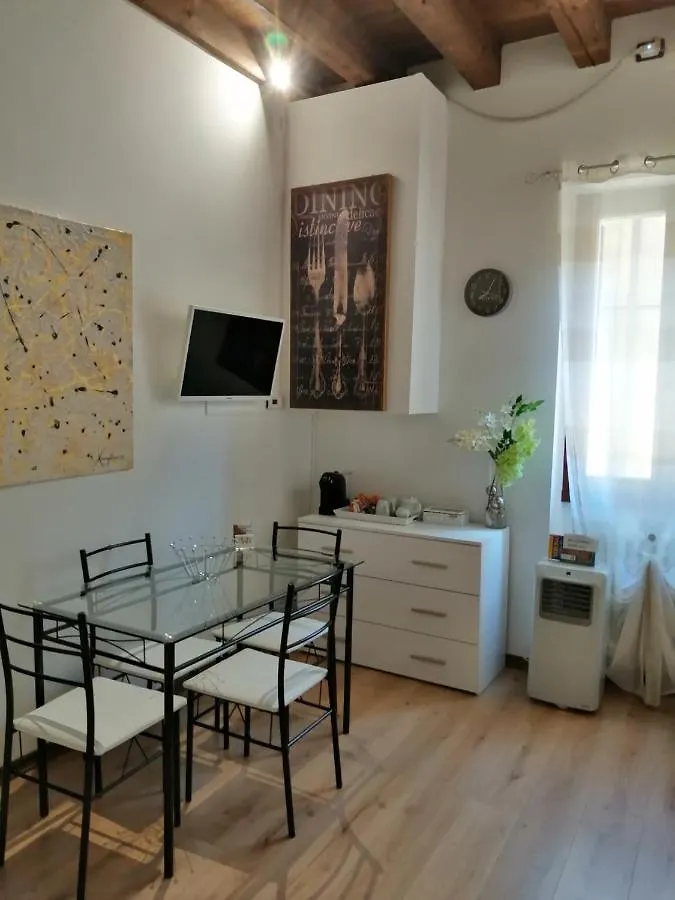 Apartment Castle View Lodge Intero Appartamento Verona Centro Storico